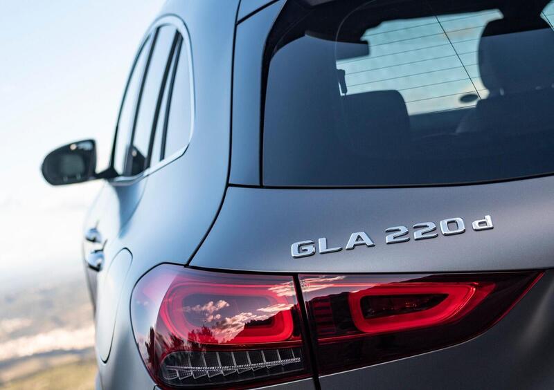 Mercedes-Benz GLA SUV (18)