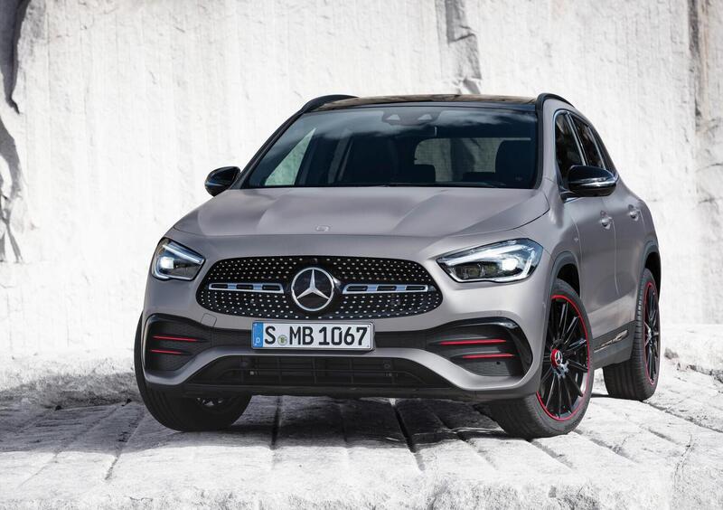 Mercedes-Benz GLA SUV (2020-->>) (7)