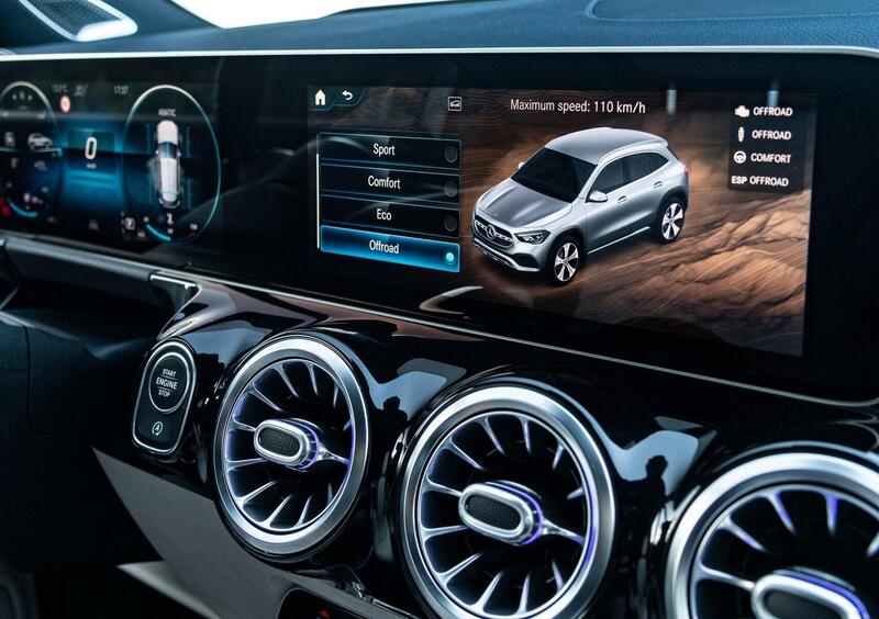 Mercedes-Benz GLA SUV (13)
