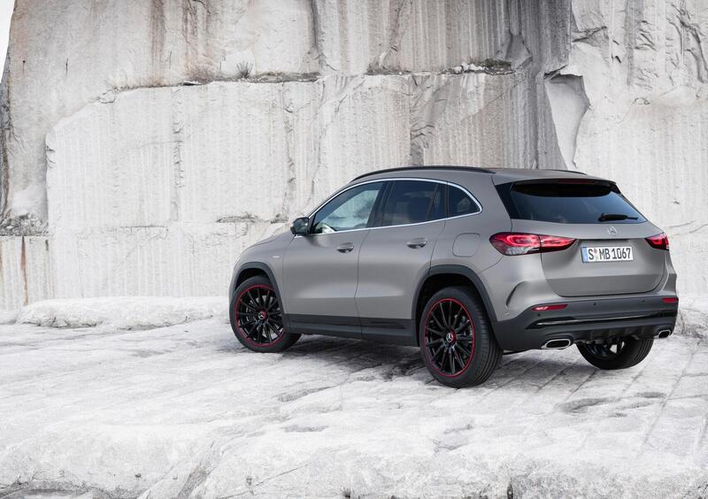 Mercedes-Benz GLA SUV (4)