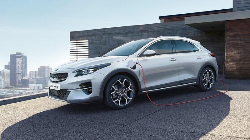 Kia xCeed plug-in Hybrid | 141 CV con 60 km alla spina...