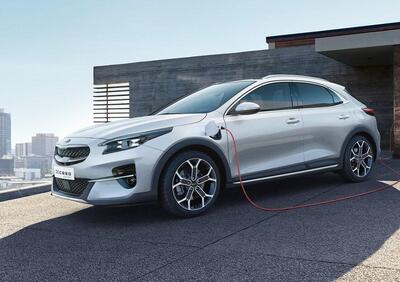 Kia xCeed plug-in Hybrid | 141 CV con 60 km alla spina...