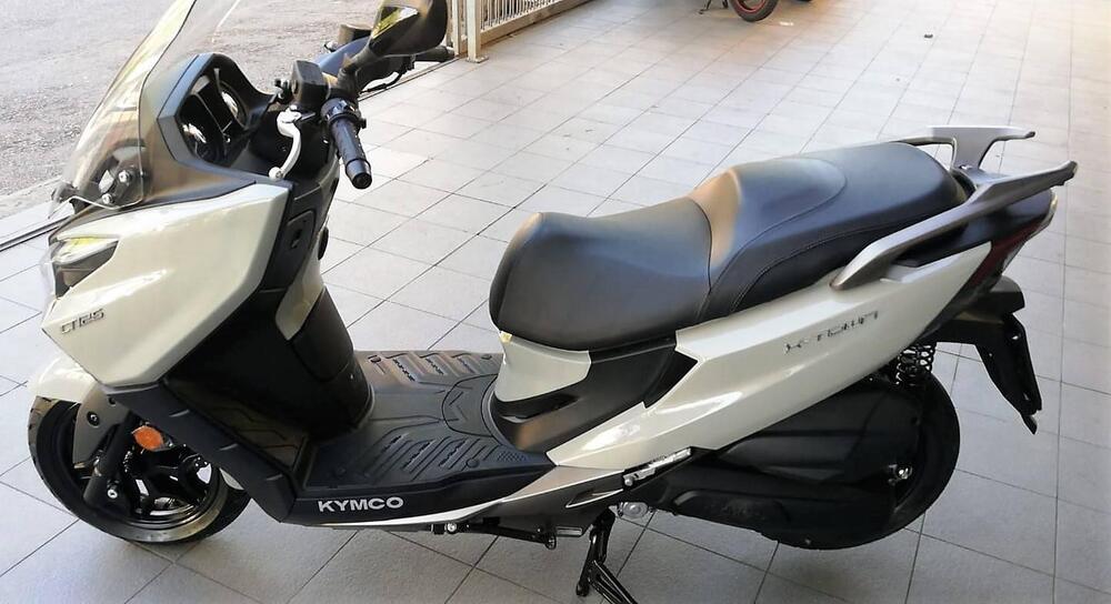 Kymco X-Town 125i CBS (2016 - 20) (2)