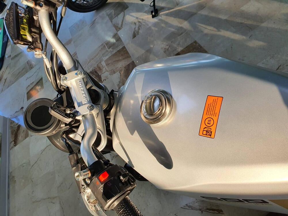 Brixton Motorcycles Crossfire 500 (2021 - 25) (5)