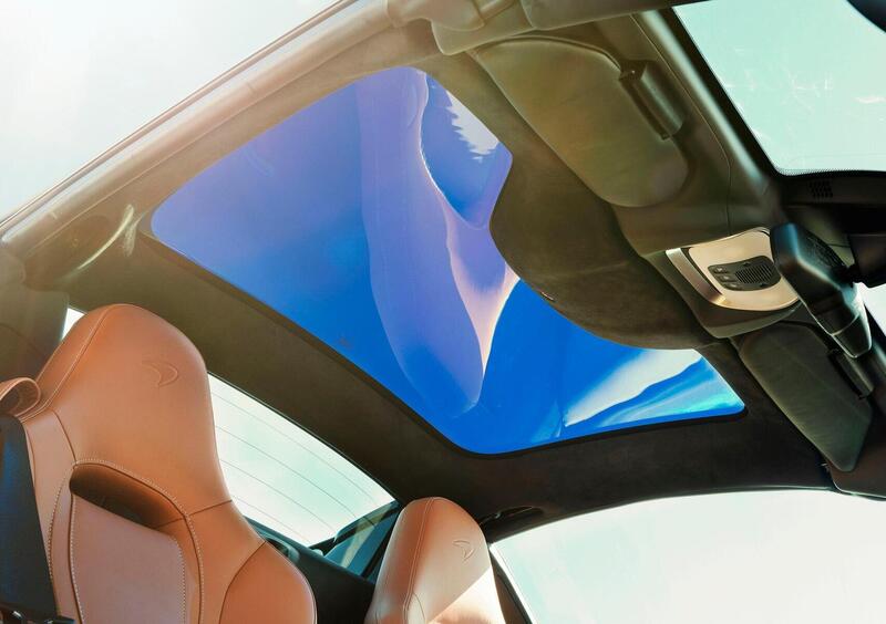 McLaren 720S Cabrio (2018-23) (19)