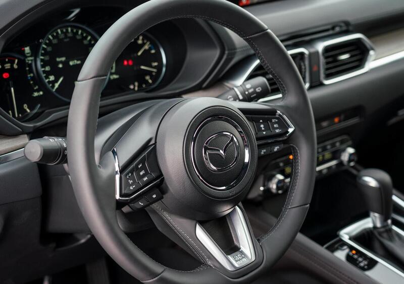 Mazda CX-5 (2017-->>) (38)
