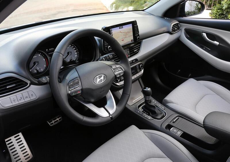 Hyundai i30 (2017-->>) (30)