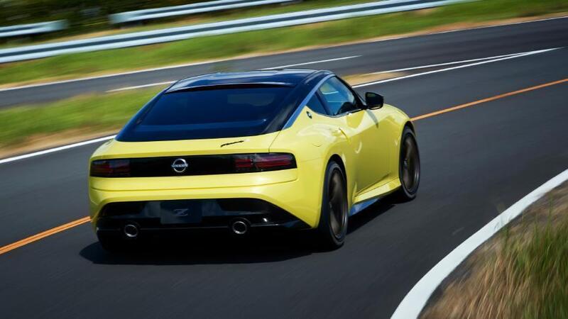 La bella Nissan Z Proto ha tutto quanto serve, Per dirsi Macchina [che roba e che peccato]