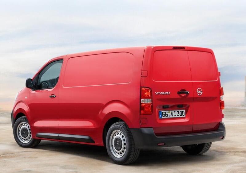 Opel Vivaro Furgone (5)