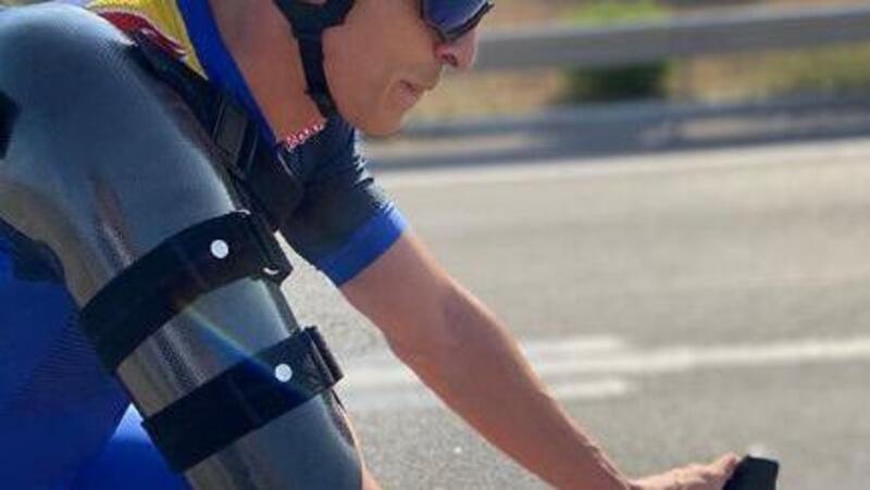 Marc M&aacute;rquez &egrave; tornato "in sella", ma il vistoso tutore non scompare