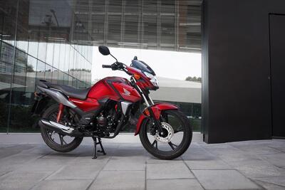 Honda CB 125F, euro 5 e record di consumo!