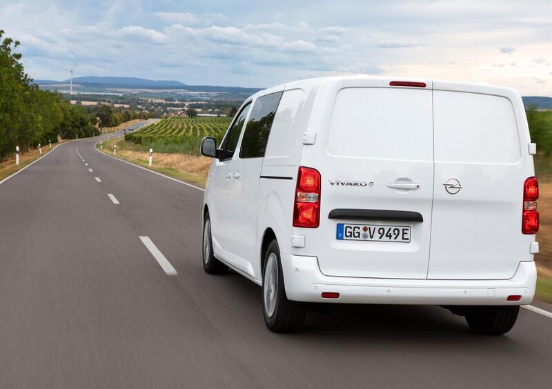 Opel Vivaro-e Furgone (2020-23) (7)