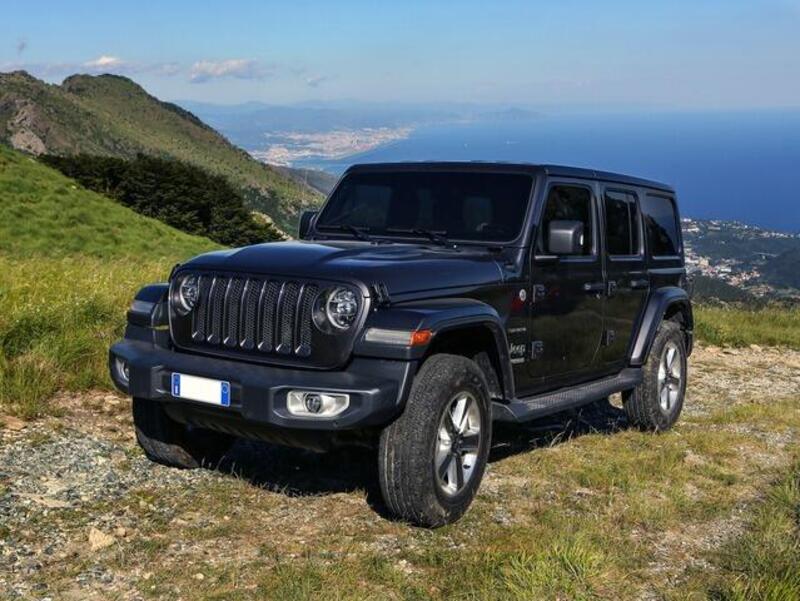 Jeep Wrangler Unlimited 2.2 Mjt II Night Eagle