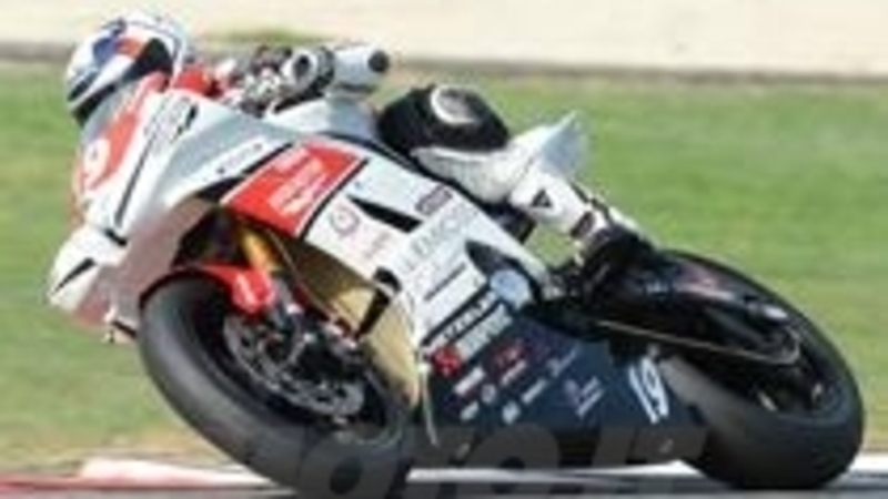 Yamaha R6 Cup: vittoria a Manici, titolo a Biliotti