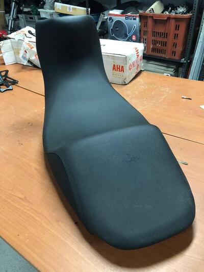 Sella Triumph Tiger 1050 '09