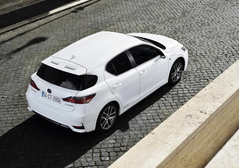 Lexus CT (2010-20) (10)