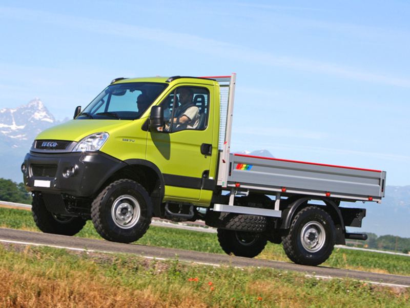 Iveco Ecodaily Telaio 2.3 Hpi PC-RG Cabinato