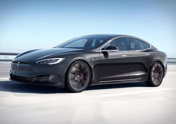Nuova Tesla Model S Plaid. Lo 0-100 Km/h &egrave; sotto i 2 secondi