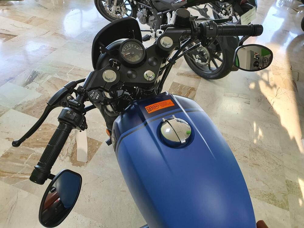 Brixton Motorcycles Rayburn 125 (2021 - 25) (3)