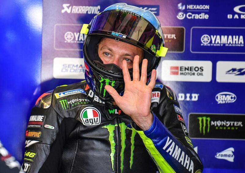 MotoGP. Valentino Rossi rinnova con Yamaha per un anno, &egrave; ufficiale!