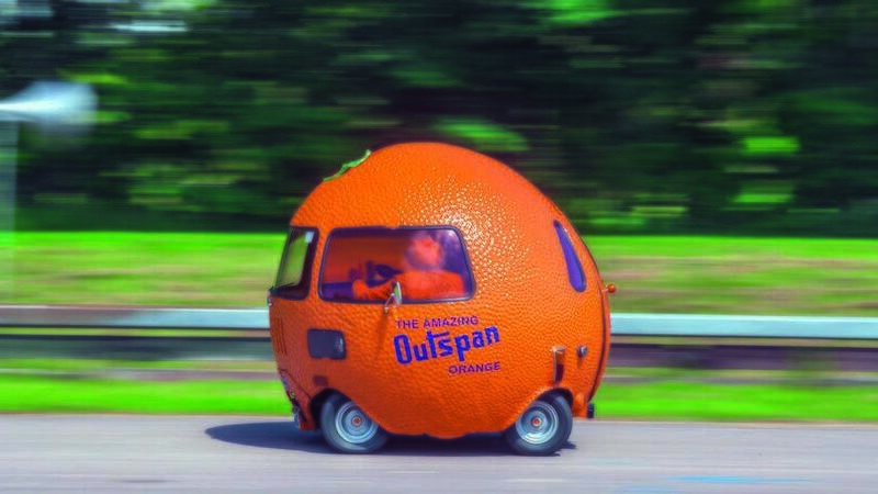 L&rsquo;auto con la buccia d&rsquo;arancia: Outspan Orange [Mini special]