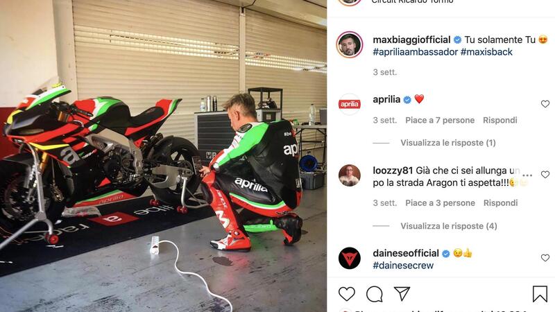 Il ritorno in pista di Max Biaggi a Barcellona... Ovviamente con la sua Aprilia X