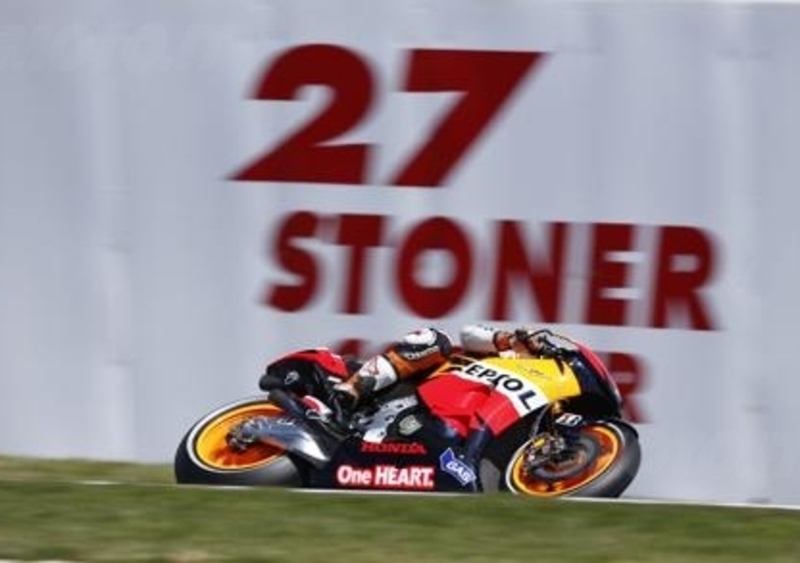 Casey Stoner si aggiudica la pole a Phillip Island