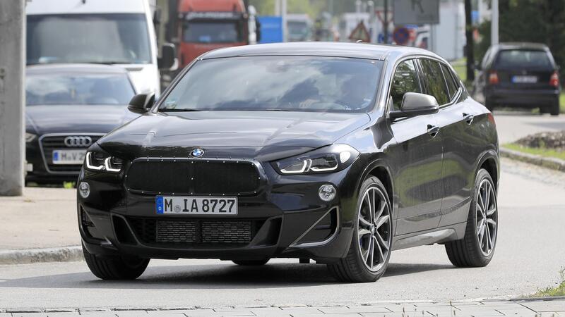 BMW X2 restyling, le foto spia