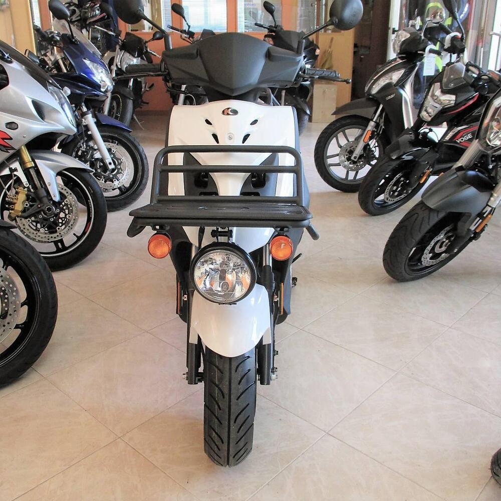 Kymco Agility 125 Carry (2021 - 25) (4)