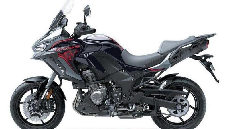 Kawasaki Versys 1000 SE 2021. Con le sospensioni Skyhook