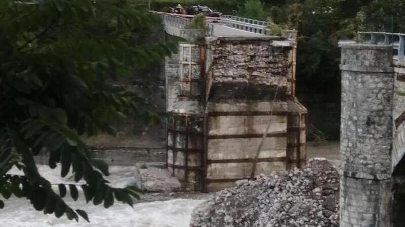 Il maltempo devasta il Nord, morti e ponti che crollano: via alla conta dei danni