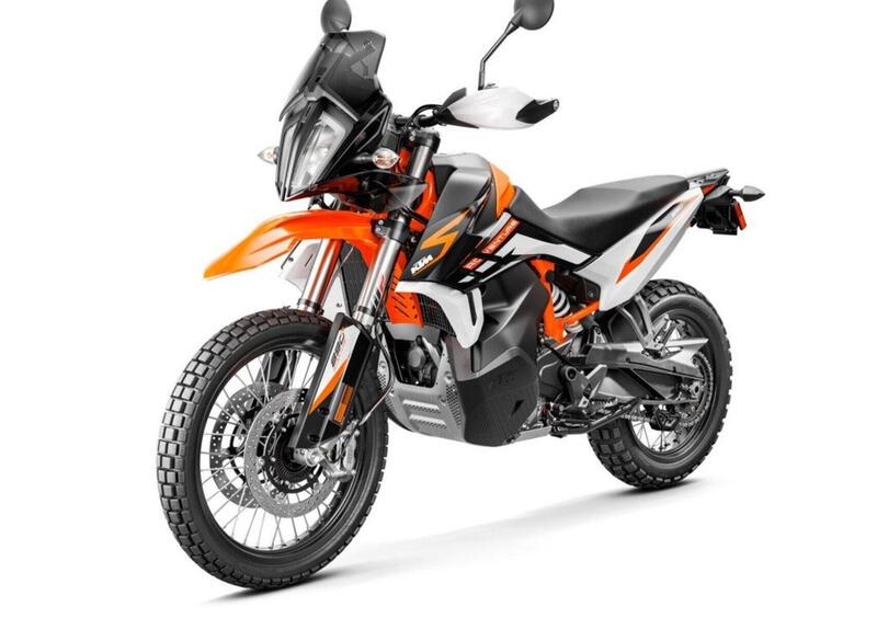 KTM 890 Adventure 890 Adventure R (2021) (3)