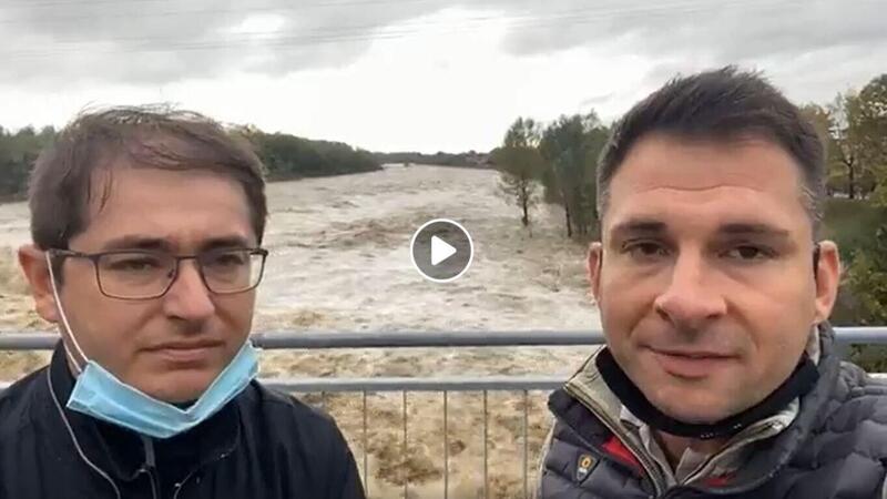 Video dei sindaci pronti a riaprire il ponte nel novarese, Prima del crollo: tranquilli...