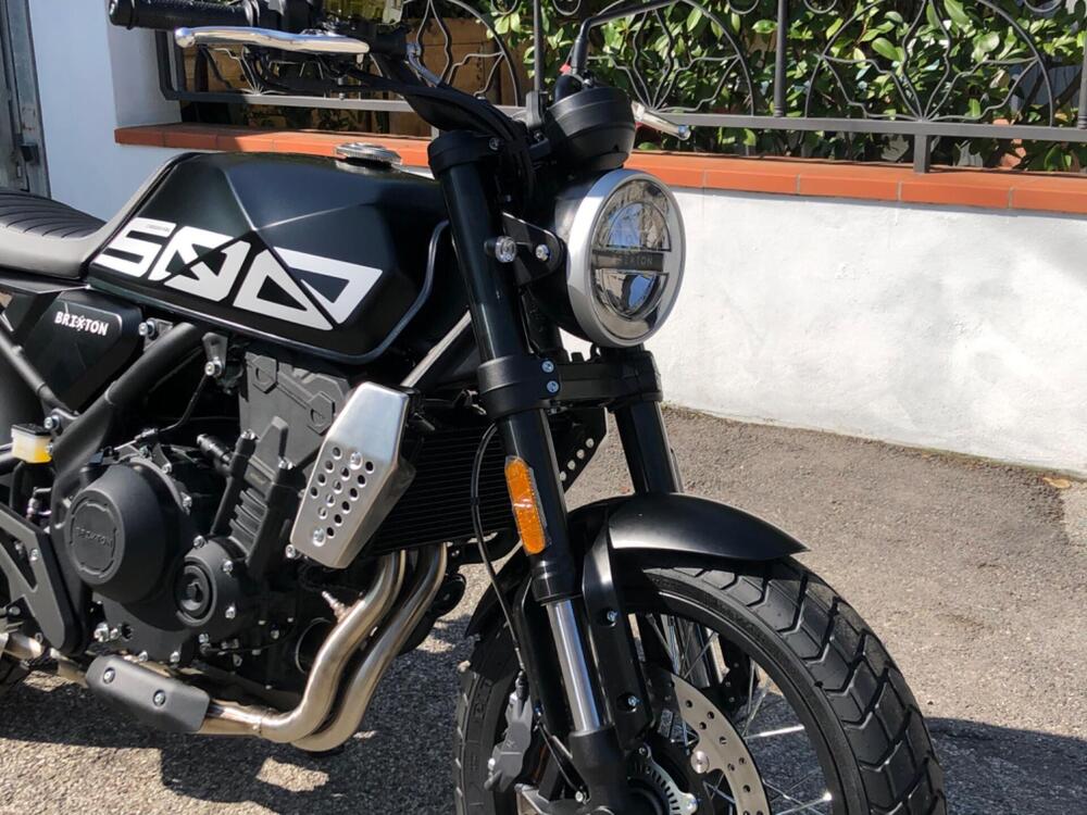 Brixton Motorcycles Crossfire 500 X (2021 - 25) (10)