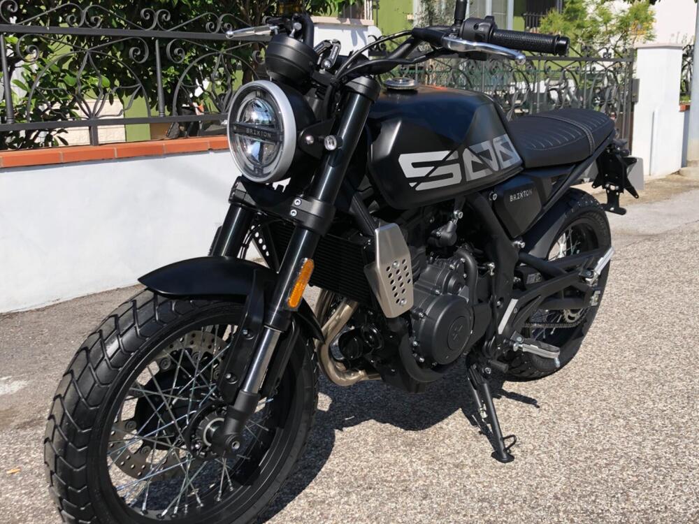 Brixton Motorcycles Crossfire 500 X (2021 - 25) (9)