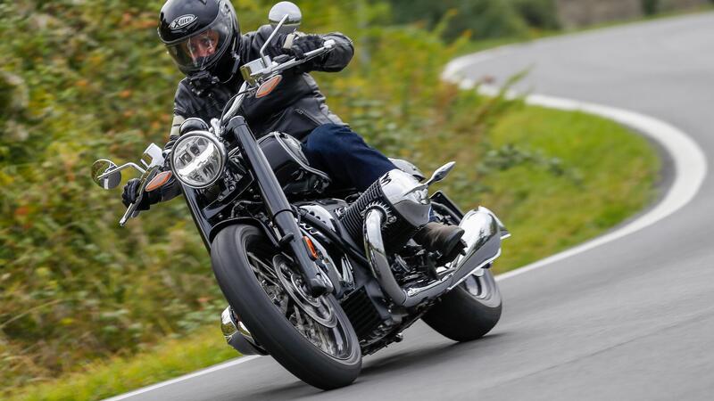 BMW R18 TEST: opera d&#039;arte o moto? A voi la parola!