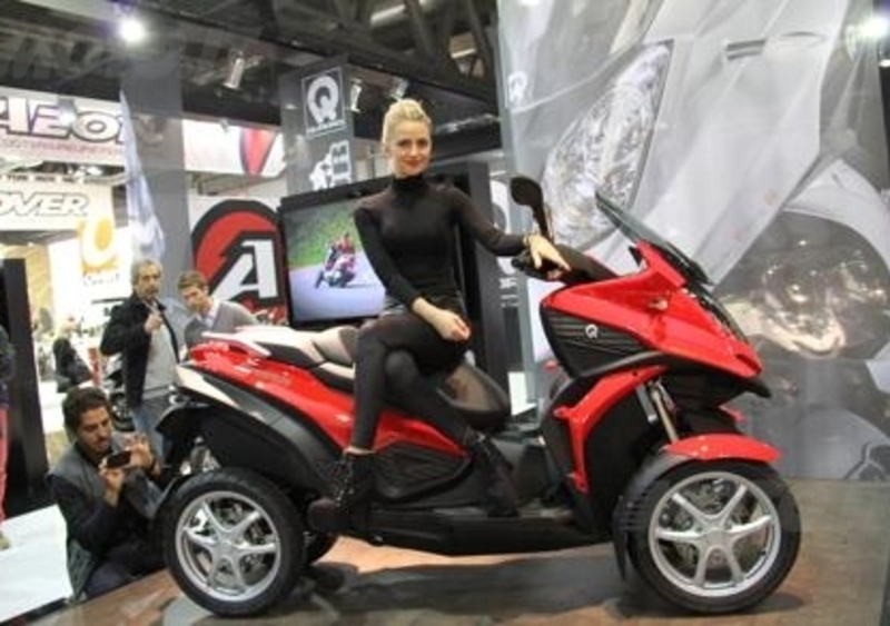 Quadro presenta il nuovo scooter a 4 ruote Parkour a EICMA