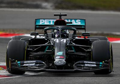 F1, GP Eifel 2020: Hamilton vince ed eguaglia Schumacher