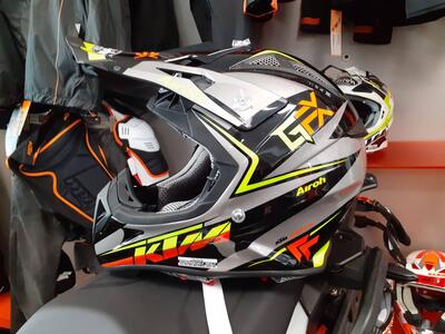 Casco airoh aviator taglia L