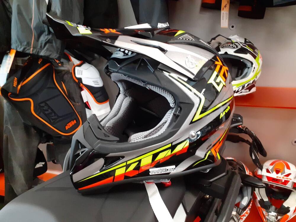 Casco airoh aviator taglia L (3)