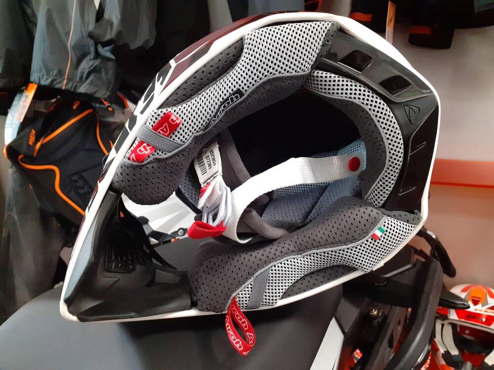 Casco airoh aviator taglia L (7)