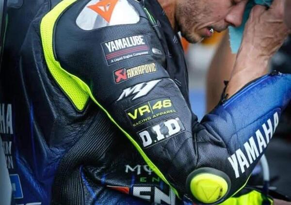 La frecciata a Jorge Lorenzo, la sfiga, il fuorionda: tutti i pensieri di Valentino Rossi dopo Le Mans
