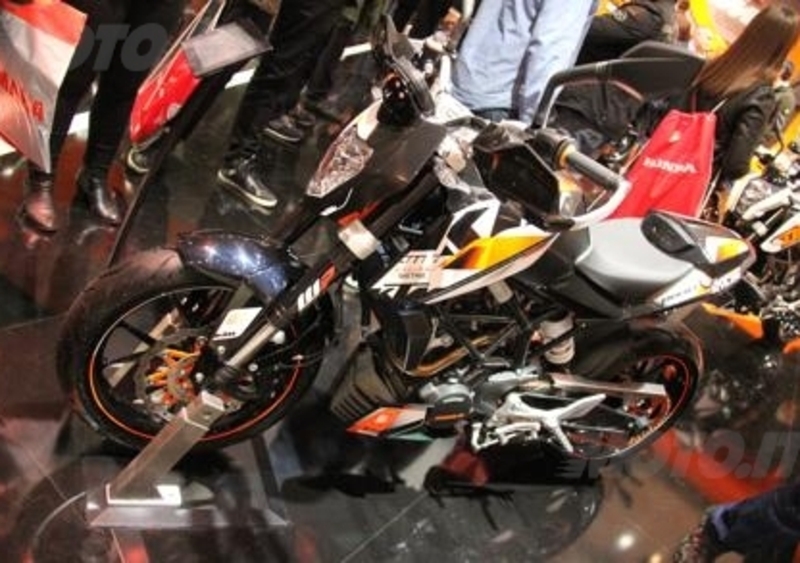 KTM Duke 125 e 200 con ABS a EICMA 2012