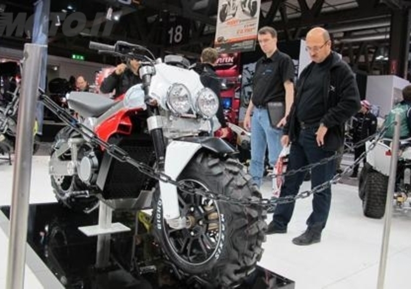 Over Brutus a EICMA 2012