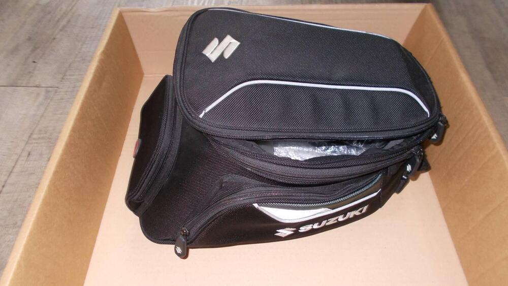 Borsa serbatoio Suzuki (3)