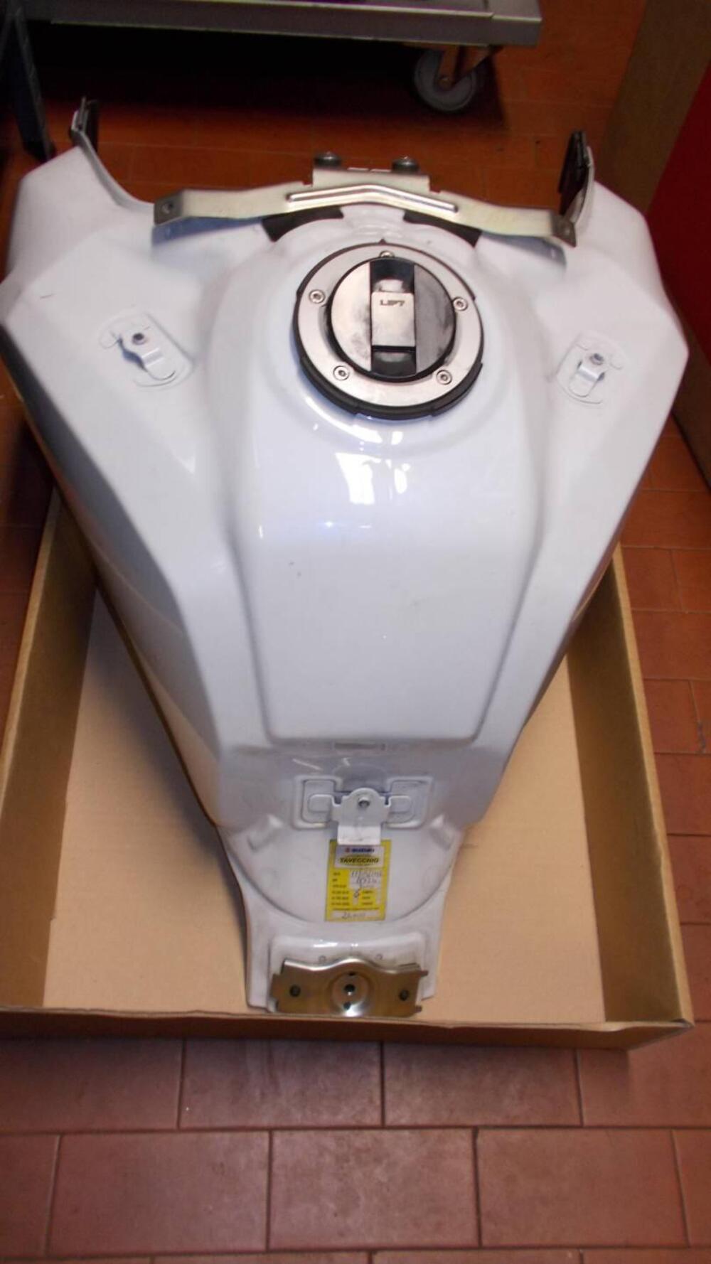 Serbatoio carburante Suzuki V-Strom