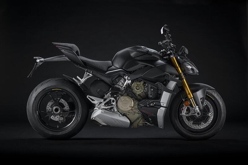 Ducati Streetfighter V4 m.y. 2021: Euro 5, e c&#039;&egrave; la Dark Stealth