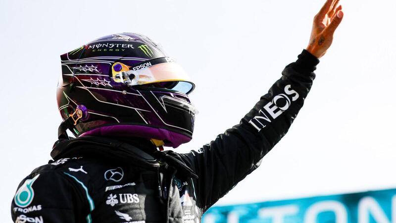 F1, GP Portogallo 2020: Hamilton le suona a Bottas e supera Schumacher