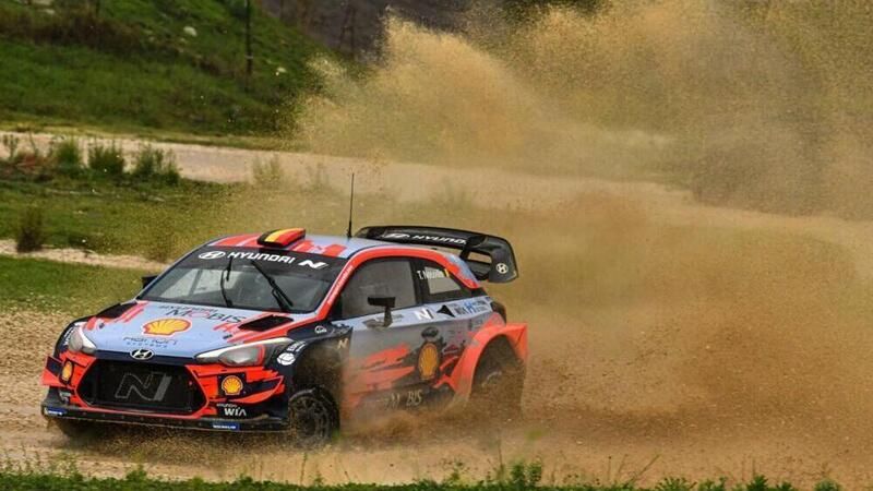 WRC20. Rally Italia Sardegna. Neuville come chauffeur