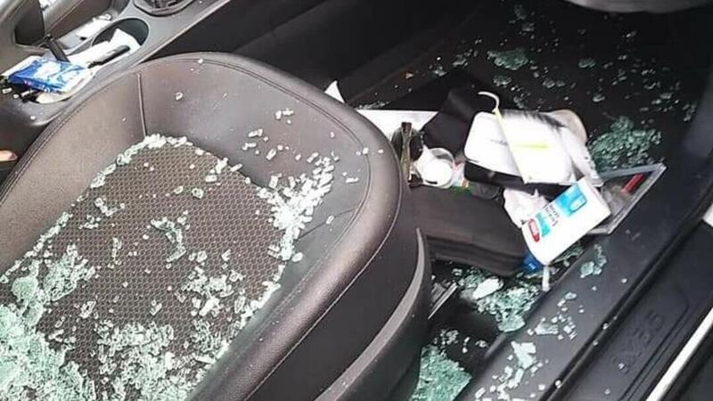 Rimini, auto vandalizzate davanti all&rsquo;ospedale: &ldquo;Attacco mirato al personale sanitario&rdquo; 